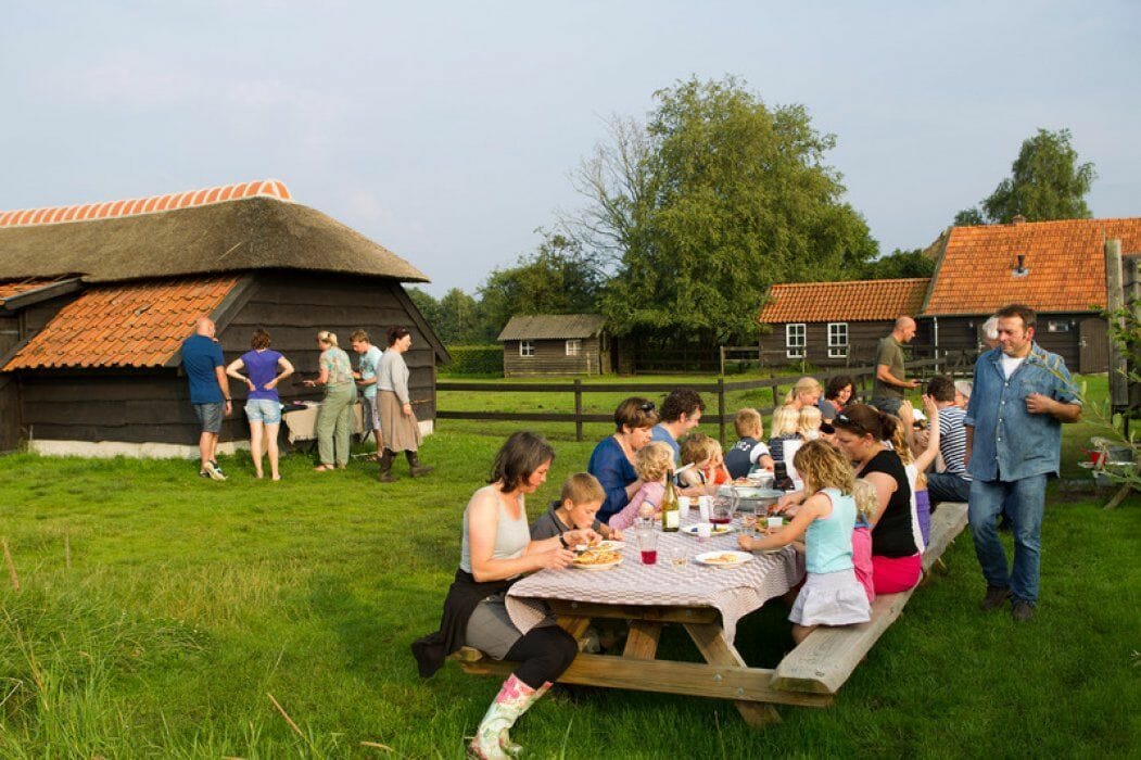 Bijzondere Overnachting Slapen Bij De Boer Hoeve Meijer Op De Veluwe In ...